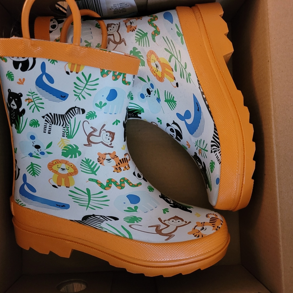 Lily and Dan rain boots